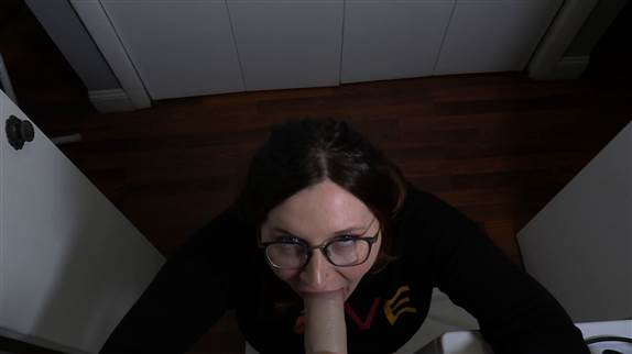 Bettie Bondage Bbc in pantyhose