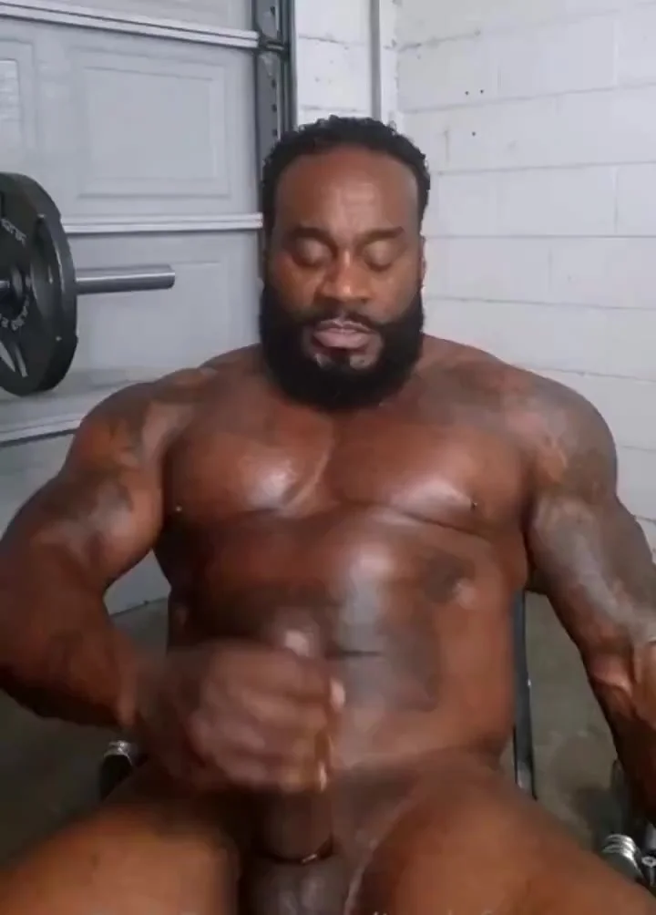 Black Daddy Cock midget bitch brenda kingrea recommends Black Daddy Cock