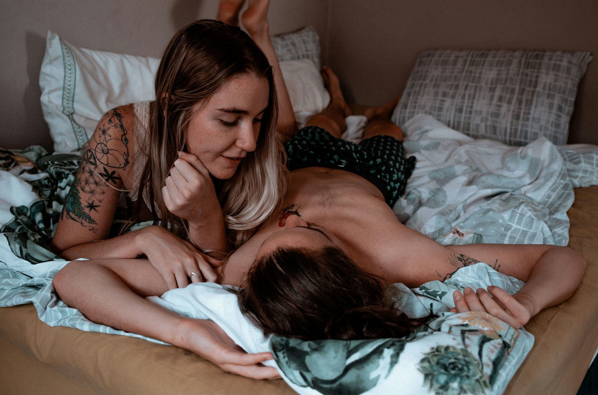 danny ragas like lesbian sleeping porn photo brooks bergeron recommends lesbian sleeping porn pic
